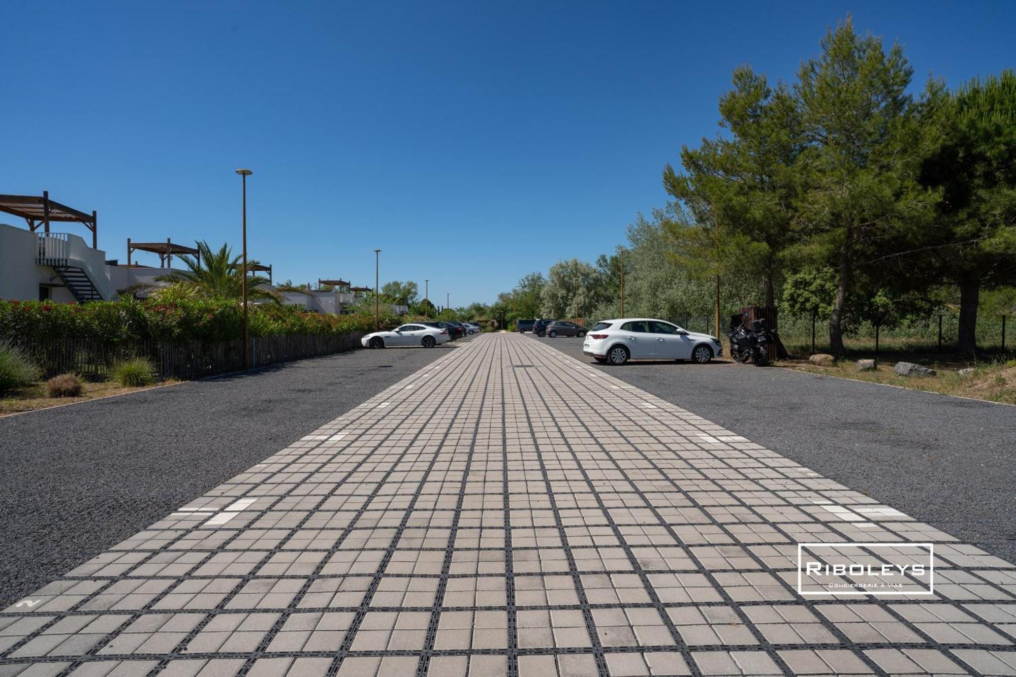 T4 Climatise Avec Piscine A 400M De La Mer Vias Exterior photo